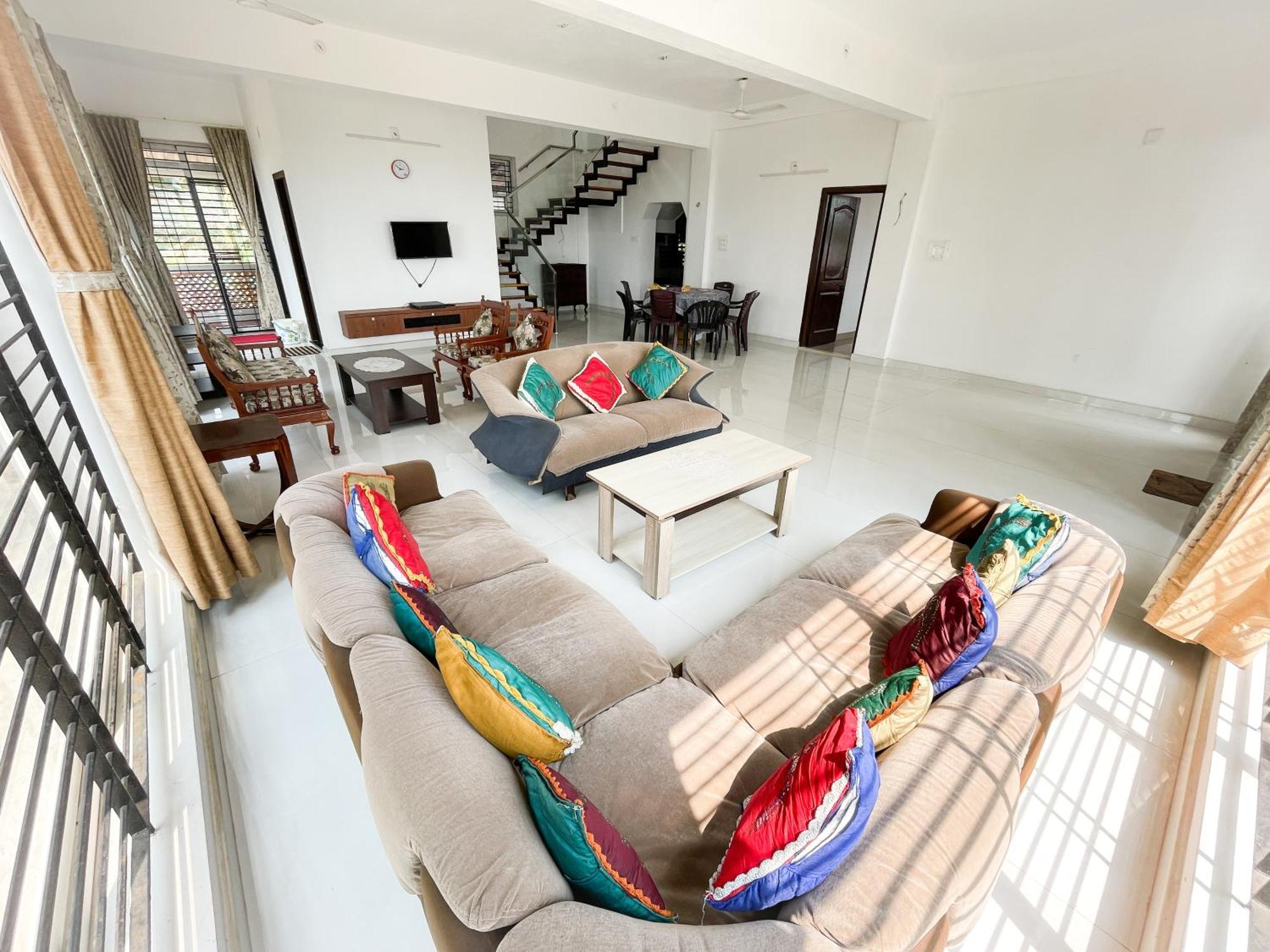 Gintara Beach Homestay By Evaddo Kalyānpur Kültér fotó