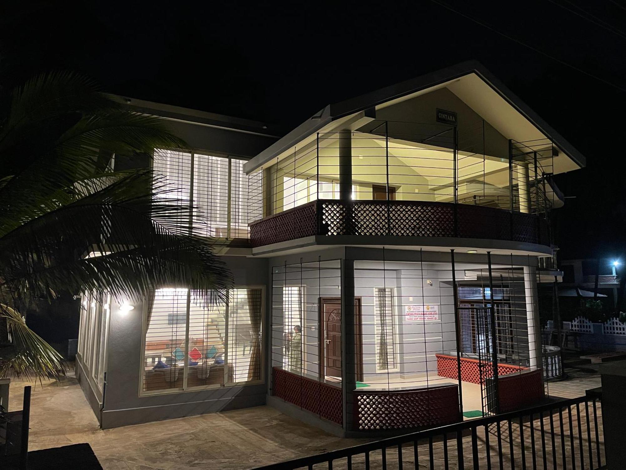 Gintara Beach Homestay By Evaddo Kalyānpur Kültér fotó