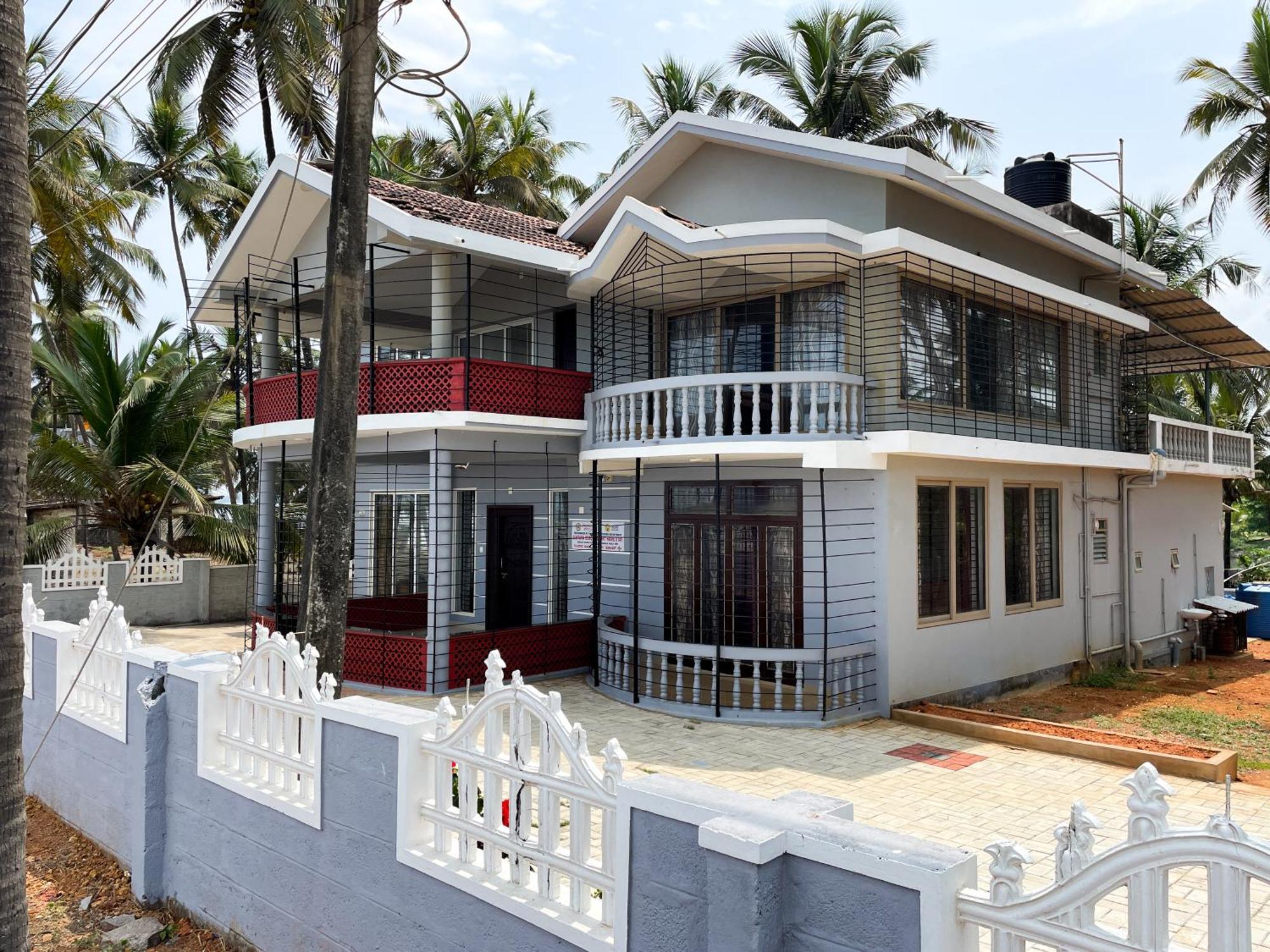 Gintara Beach Homestay By Evaddo Kalyānpur Kültér fotó
